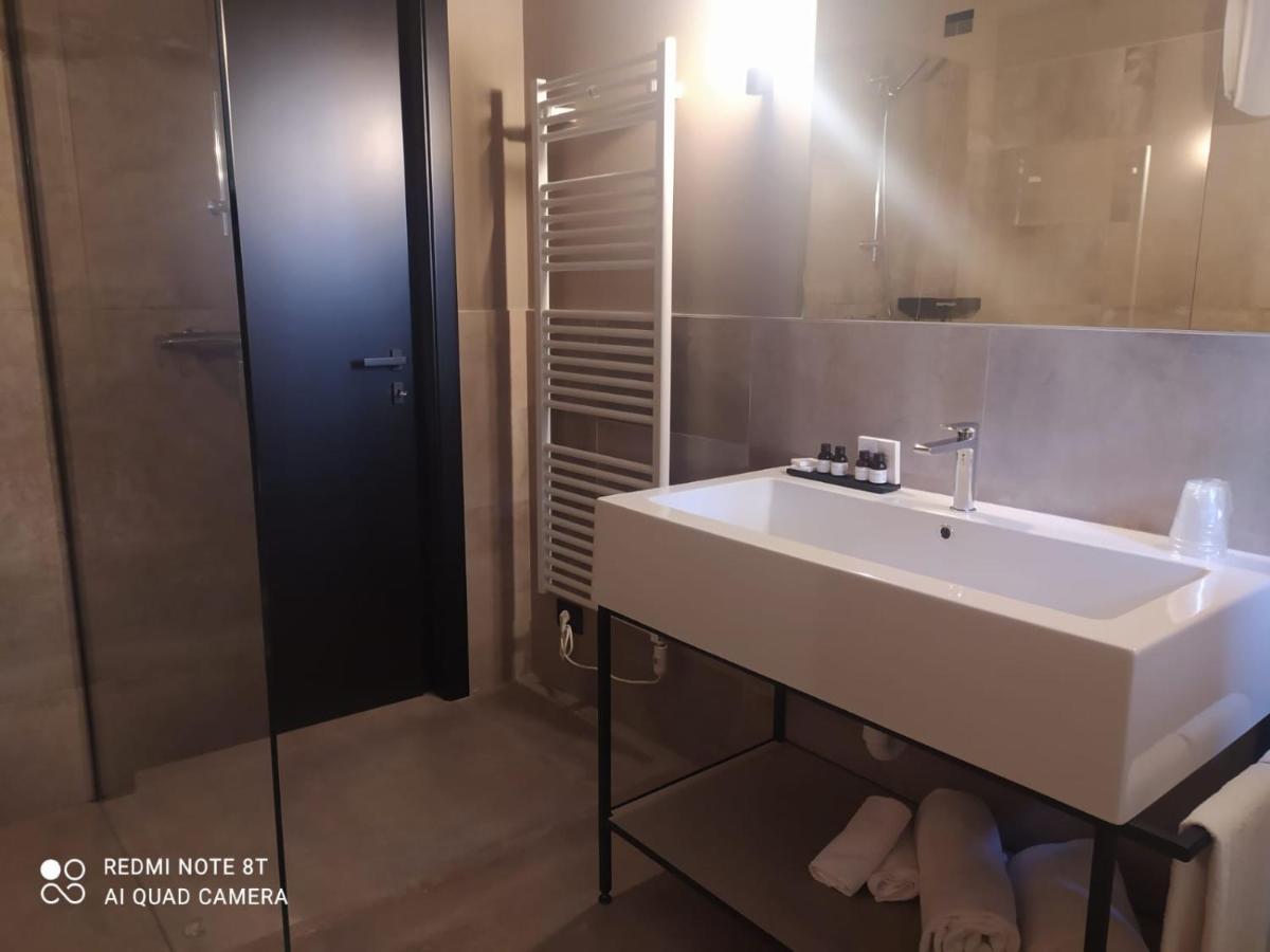 Agriturismo Casa Pezzo 카스텔누보델가다 외부 사진