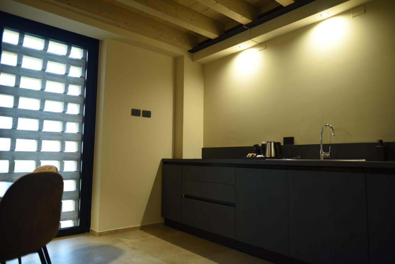 Agriturismo Casa Pezzo 카스텔누보델가다 외부 사진